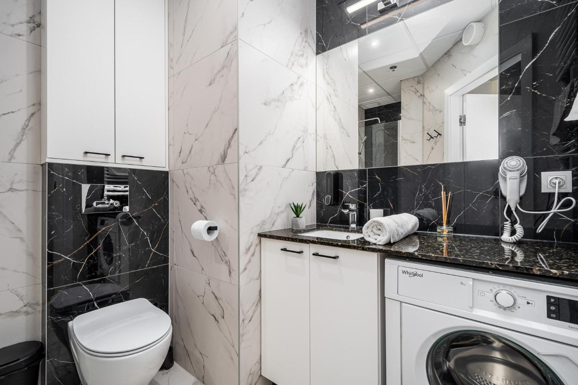 Warsview Apartments Warsawa Bagian luar foto
